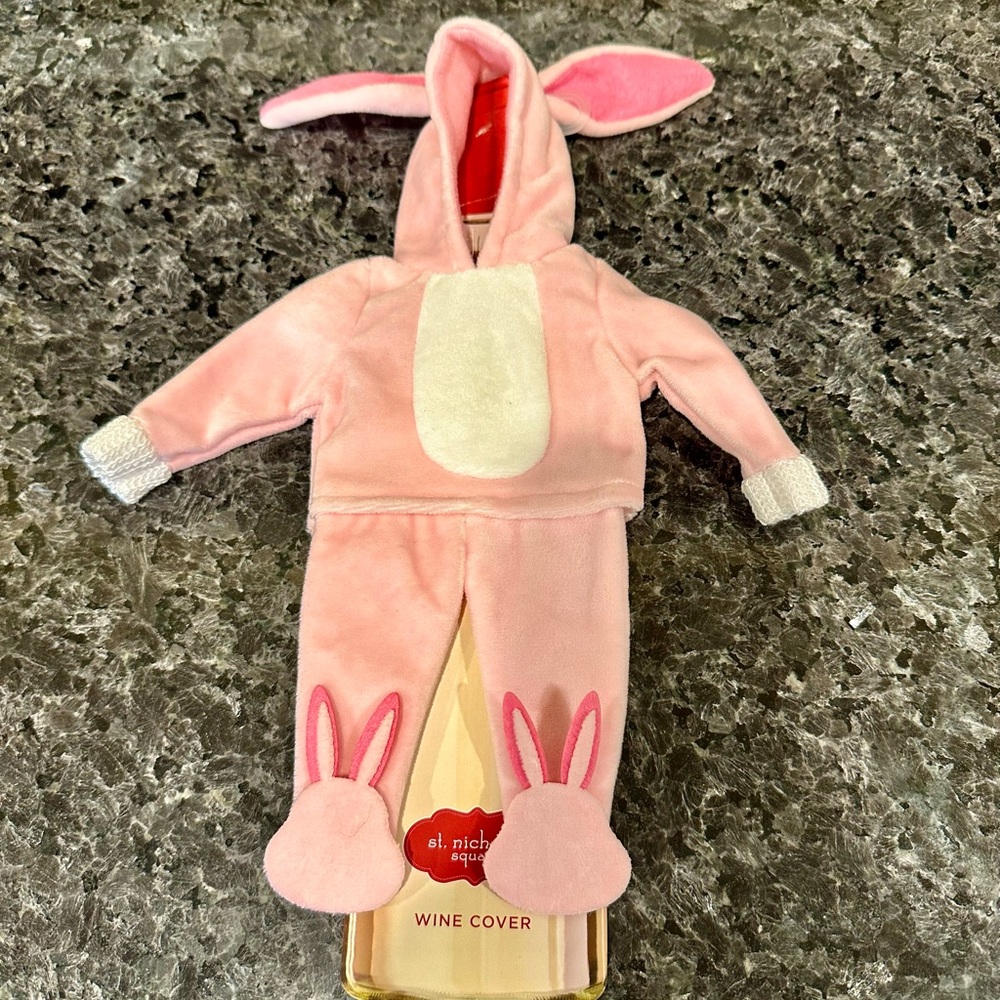 Kohl's Pink Bunny Pajamas Wine Holder